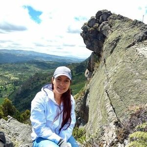 Meet your Posher, Lorena